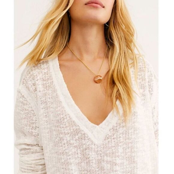 Free People Ocean Air Hacci Long Sleeves White Size Medium - Picture 3 of 12